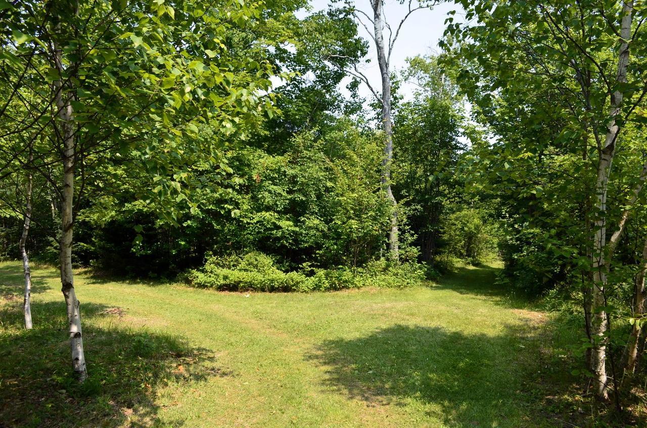 Still Point Lodge Deep Brook Екстериор снимка