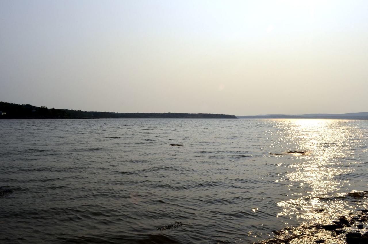 Still Point Lodge Deep Brook Екстериор снимка