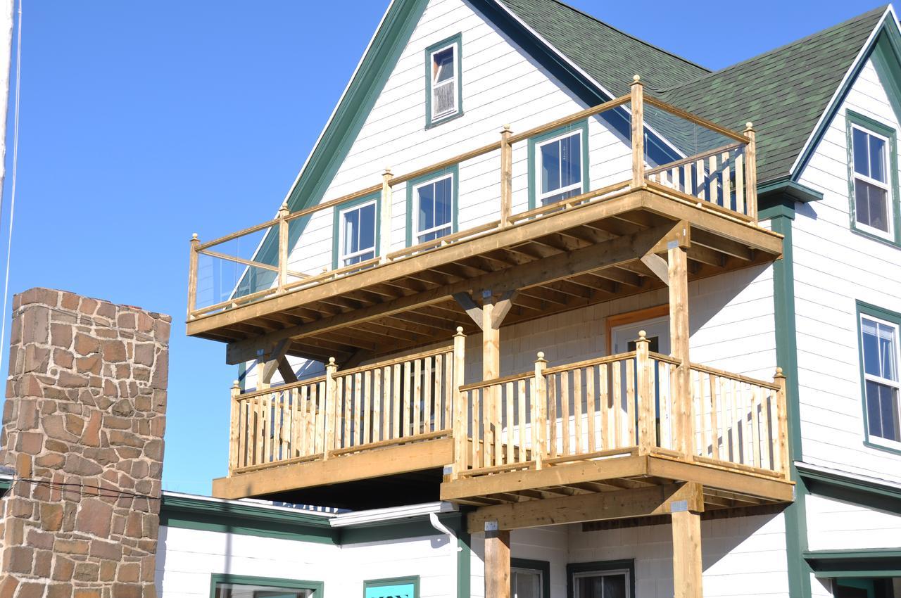 Still Point Lodge Deep Brook Екстериор снимка